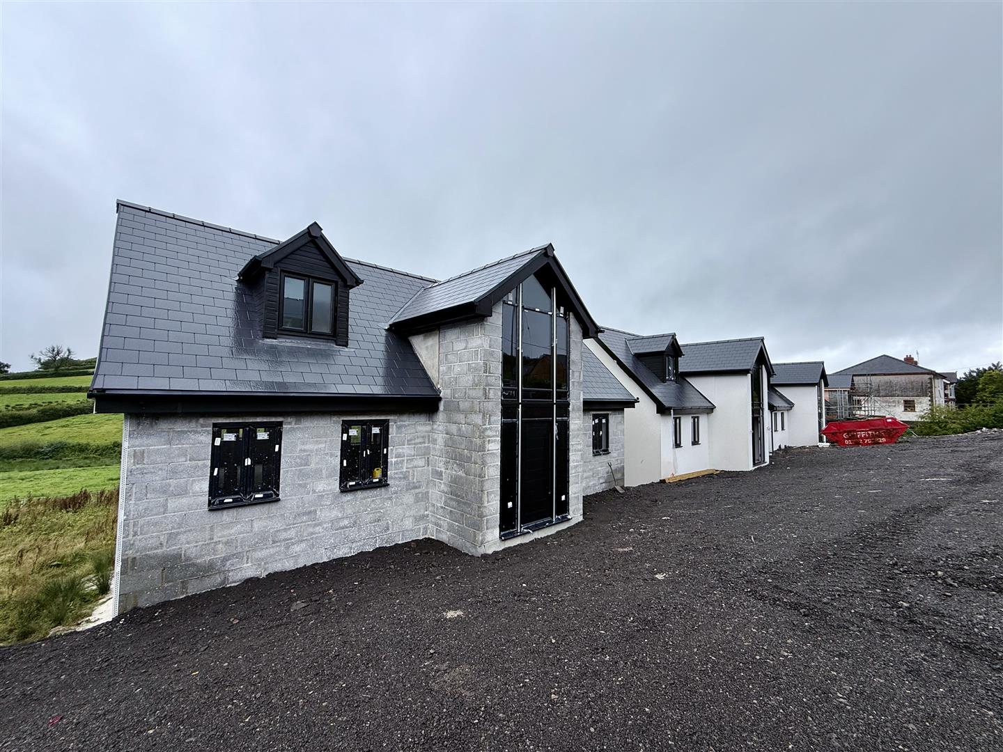 Heol Caegwyn, Drefach, Llanelli, SA14 7BB